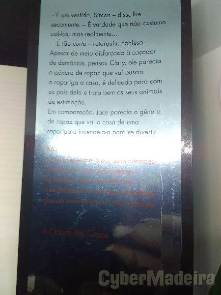4-livros Novos, Apelo das Sombras,A cidade dos ossos,O protetor,