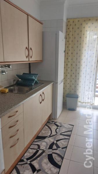 Apartamento T3 para Venda Estreito de Câmara de Lobos, Centro