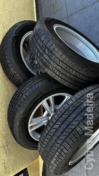 Pneus 4x HANKOOK Kinergy ST 215/65 R17 em bom estado 215 65 17"