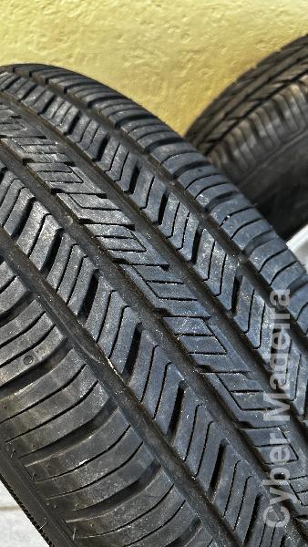 Pneus 4x HANKOOK Kinergy ST 215/65 R17 em bom estado 215 65 17"