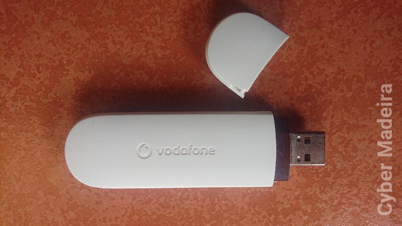 Vodafone K3571-Z USB stick modem de banda larga móvel 3G