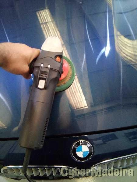 Enceramento Automóvel 