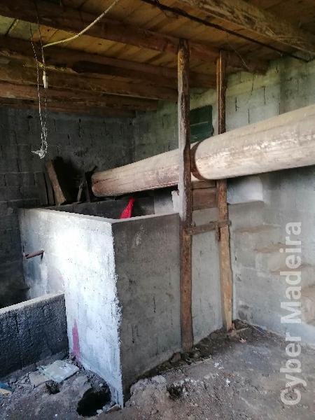 Terreno Outros para Venda Canhas, Centro