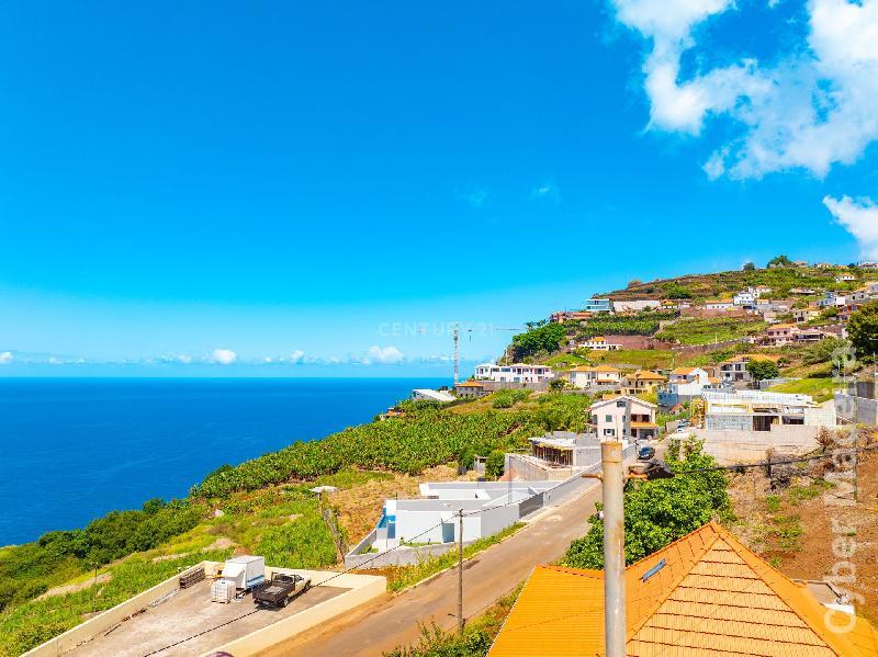Moradia T2 para Venda Canhas, Centro