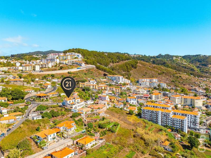 Moradia T3 para Venda Caniço, Centro
