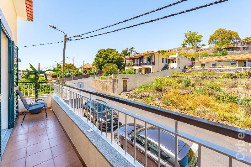 Moradia T3 para Venda Caniço, Centro