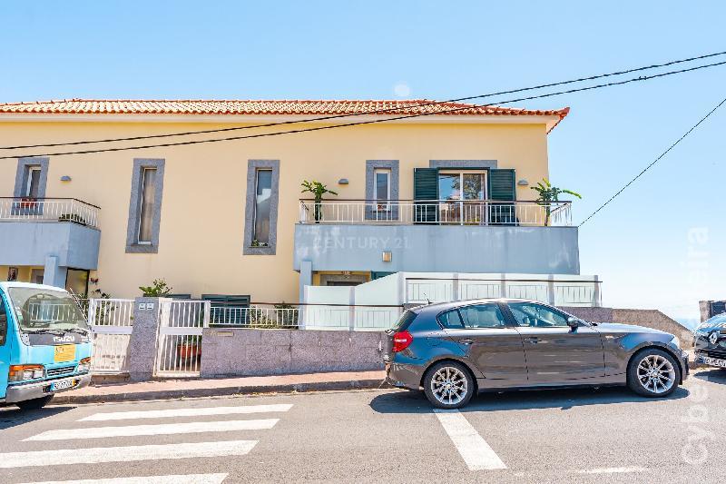Moradia T3 para Venda Caniço, Centro