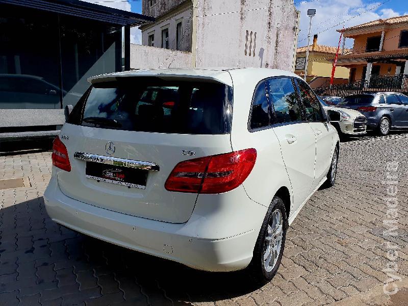 MERCEDES B 180 cdi Urban Gasóleo