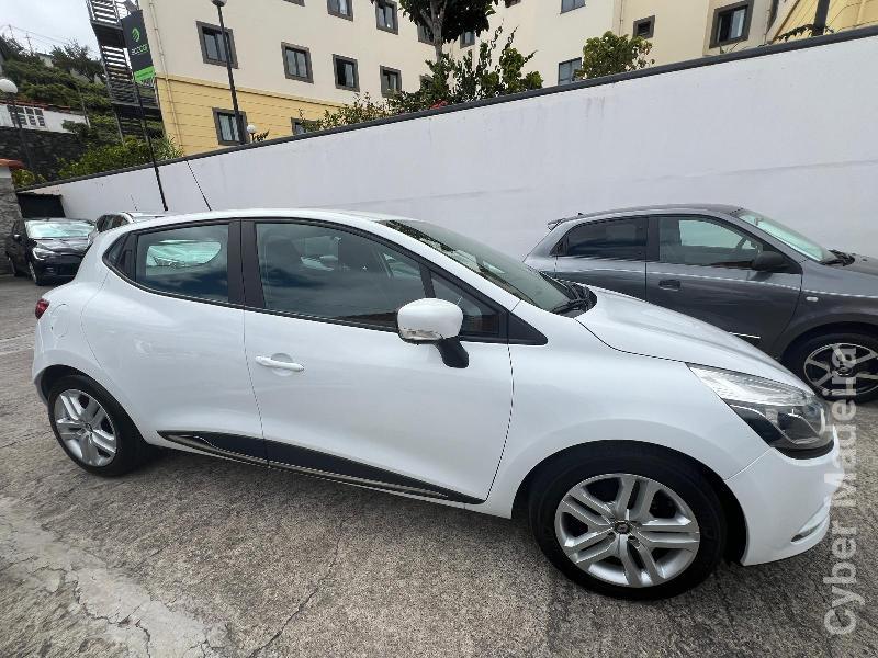 RENAULT CLIO 1.5 DCI Van Gasóleo