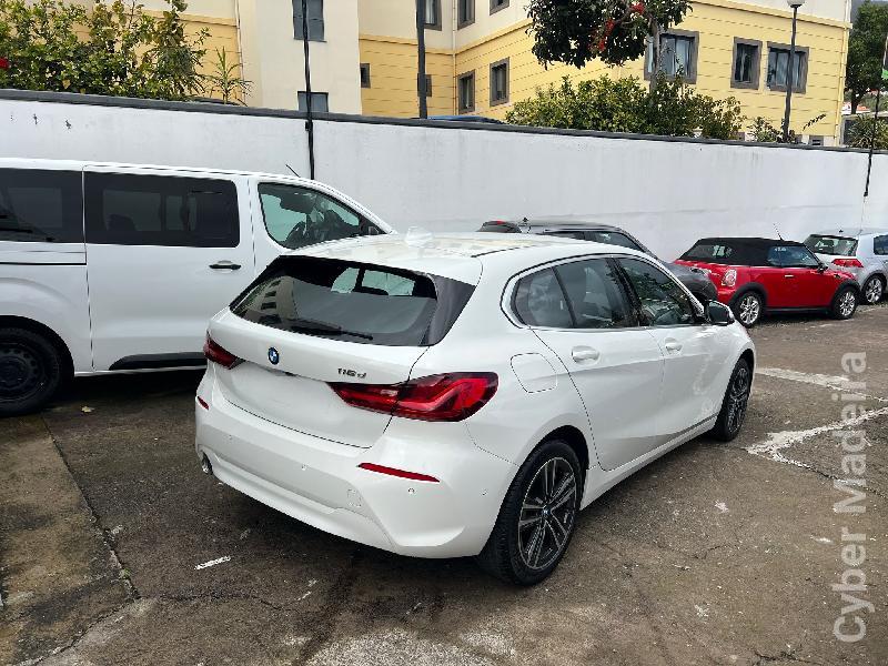BMW Serie 1 1.5 D 116 cv Gasóleo