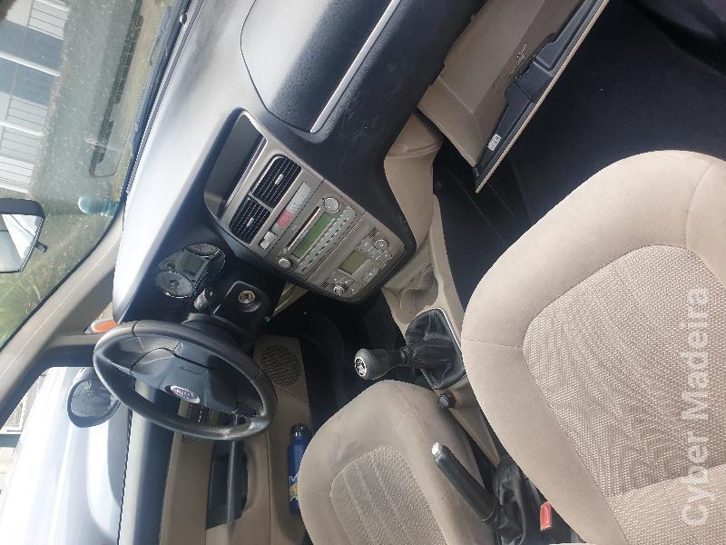 FIAT LINEA 1.3 Multi-jet Gasóleo