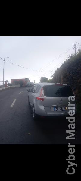 RENAULT SCENIC 7 lugares Gasóleo