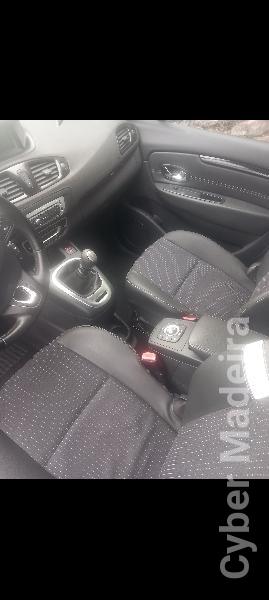 RENAULT SCENIC 7 lugares Gasóleo