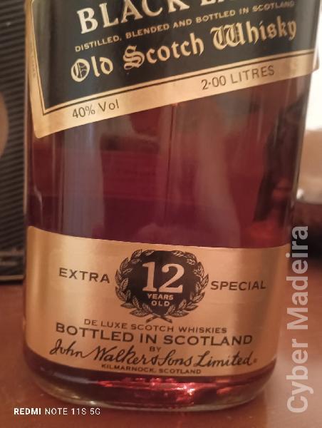 Garrafa de whisky Johnnie Walker EXTRA SPECIAL 12 Anos 
