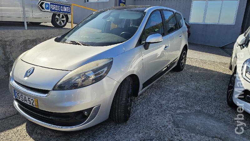 RENAULT SCENIC 1.5 DCI 7 LUGARES  Gasóleo