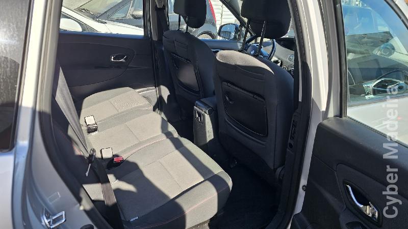 RENAULT SCENIC 1.5 DCI 7 LUGARES  Gasóleo