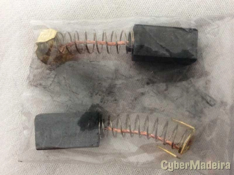 Escova carvão 6 X 10 X 16mm