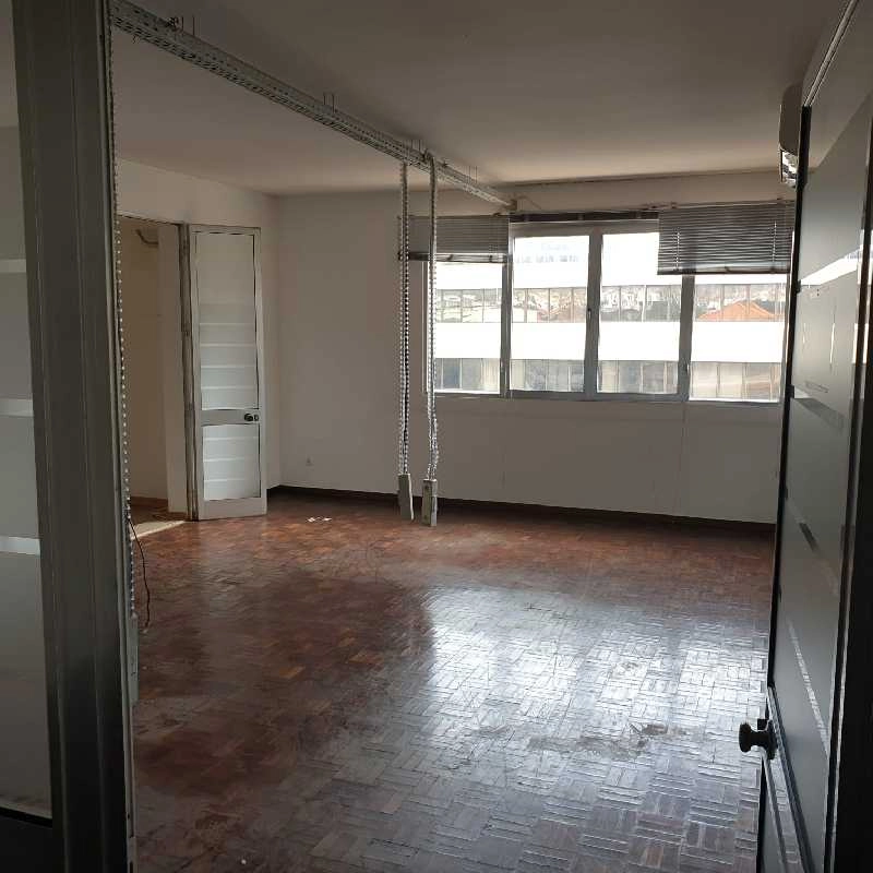 Escritório T0 para Arrendamento Sé, Avenida Arriaga