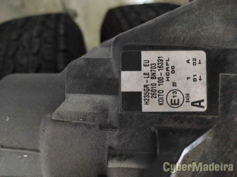 Farol Nissan Almera NOVO