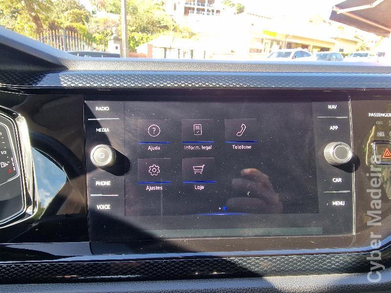 VOLKSWAGEN POLO 1.0 TSI DSG LIFE AUTOMÁTICO  Gasolina