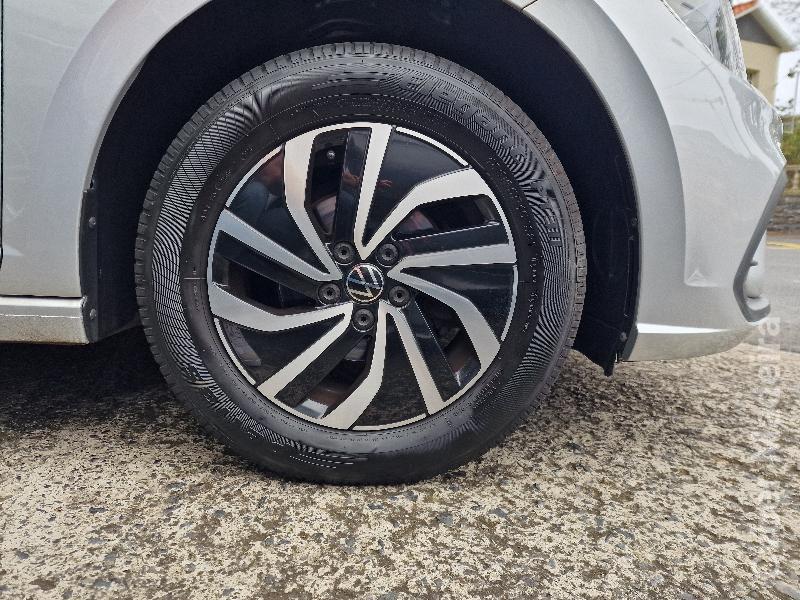 VOLKSWAGEN POLO 1.0 TSI DSG LIFE AUTOMÁTICO Gasolina