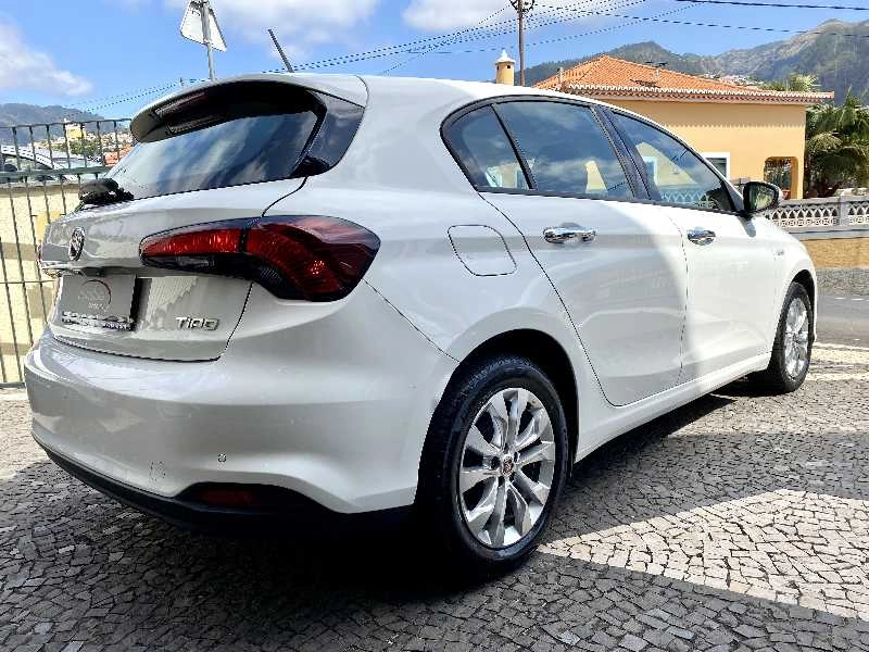 FIAT TIPO 1.3 Multijet Lounge Gasóleo