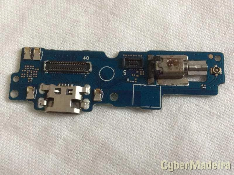 Ficha conector de carga com placa Asus zenfone 4 Max ZC554KL