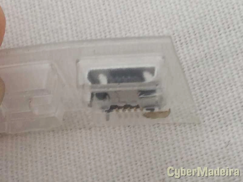Ficha micro usb Tablet Alcatel 8063 Outras