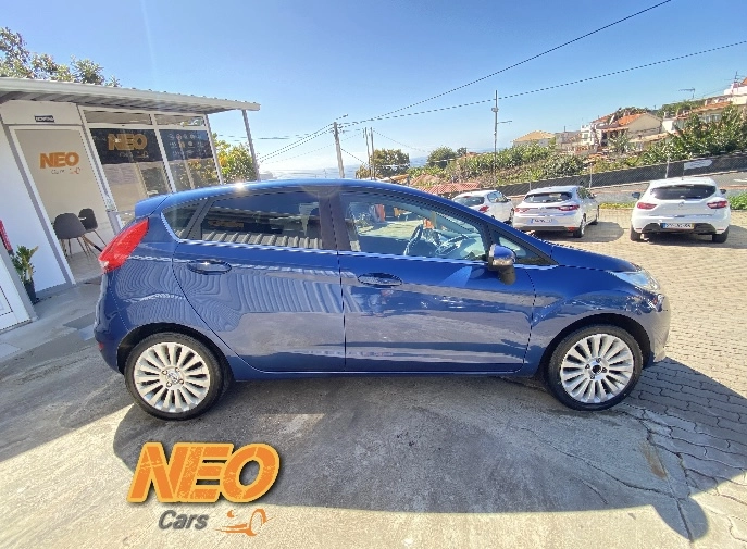 FORD FIESTA Titanium 1.4 TDCI Gasóleo
