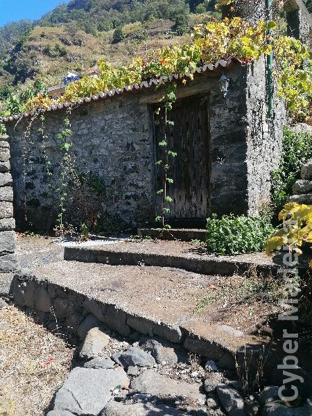 Terreno T1 para Venda Tabúa, Lugar da Serra