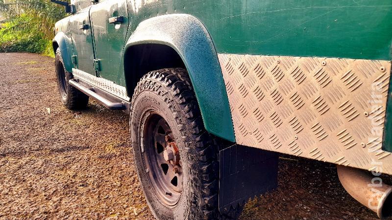 LAND-ROVER DEFENDER Modelo LD Gasóleo 