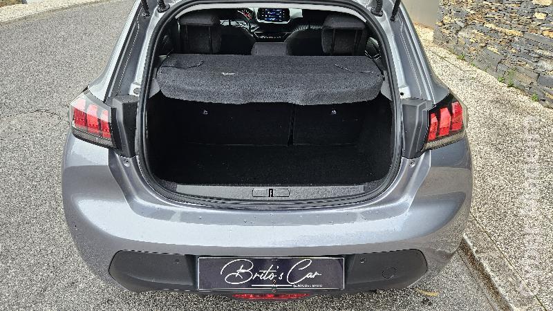 PEUGEOT 208 1.2 Puretech EAT8  Gasolina