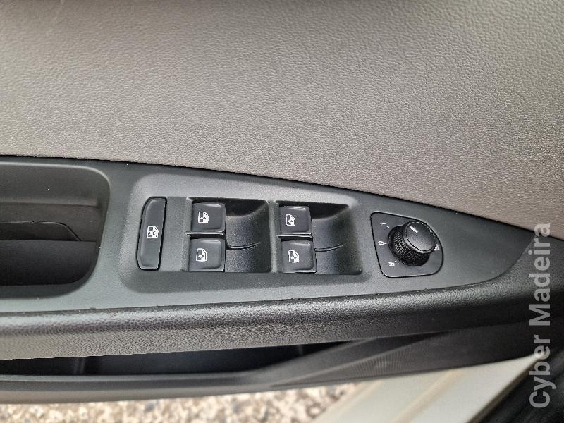 SEAT LEON 1.0 TSI STYLE 115cv Gasolina