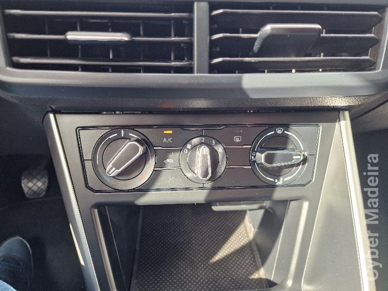 VOLKSWAGEN TAIGO 1.0 TSI LIFE Gasolina