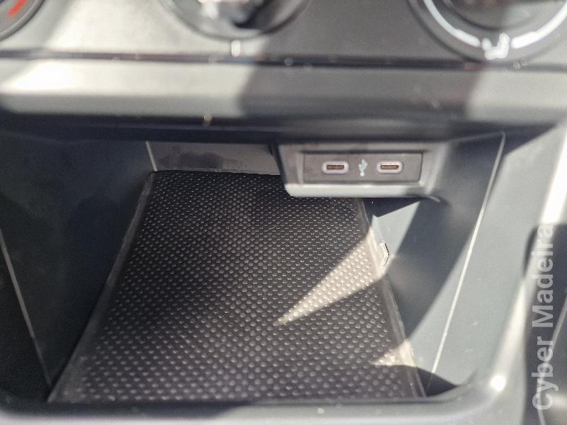 VOLKSWAGEN TAIGO 1.0 TSI LIFE Gasolina
