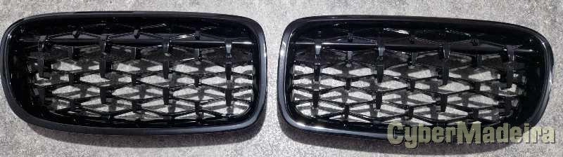 Grelha BMW F30/31 Diamond Preto