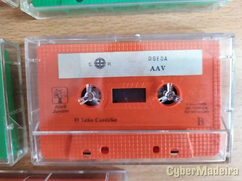 Histórias infantis em Cassettes.