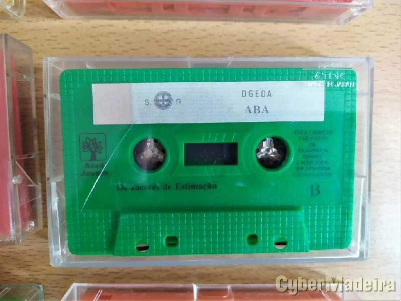 Histórias infantis em Cassettes.