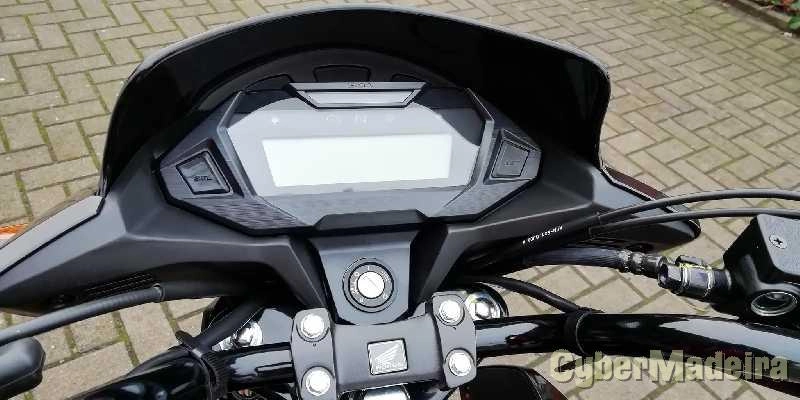 Honda 25 125 cc Sport, turismo