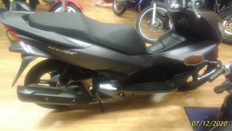 Honda Pcx 125 cc Scooter
