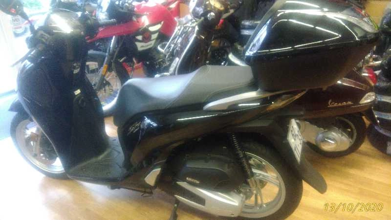 Honda SH 125 cc Scooter