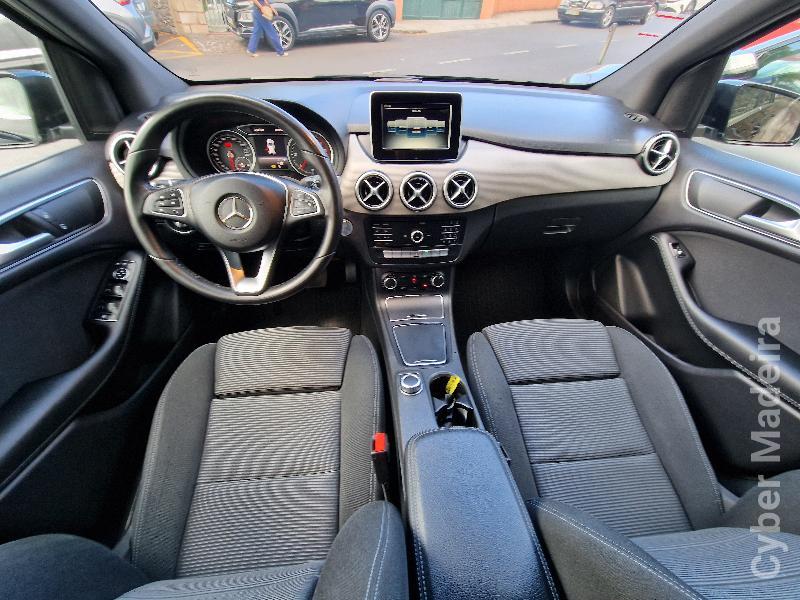 MERCEDES B B180d URBAN AUTOMÁTICO Gasóleo