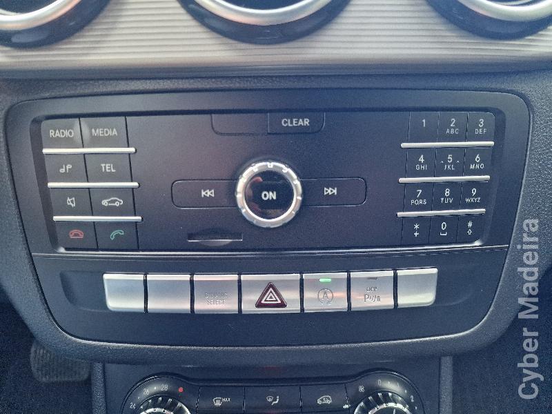 MERCEDES B B180d URBAN AUTOMÁTICO Gasóleo