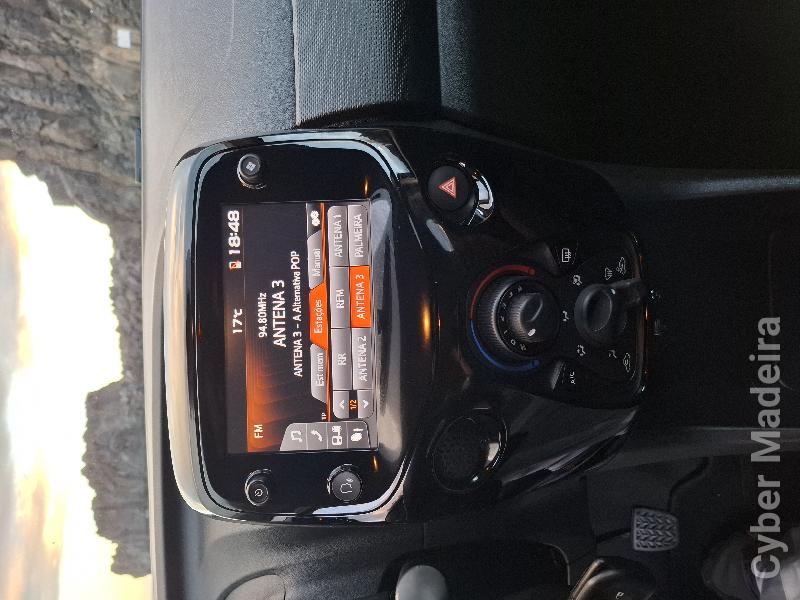 CITROEN C1 1.0 VTI Shine Gasolina