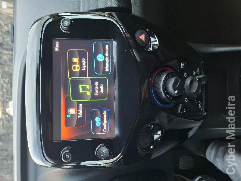CITROEN C1 1.0 VTI Shine Gasolina