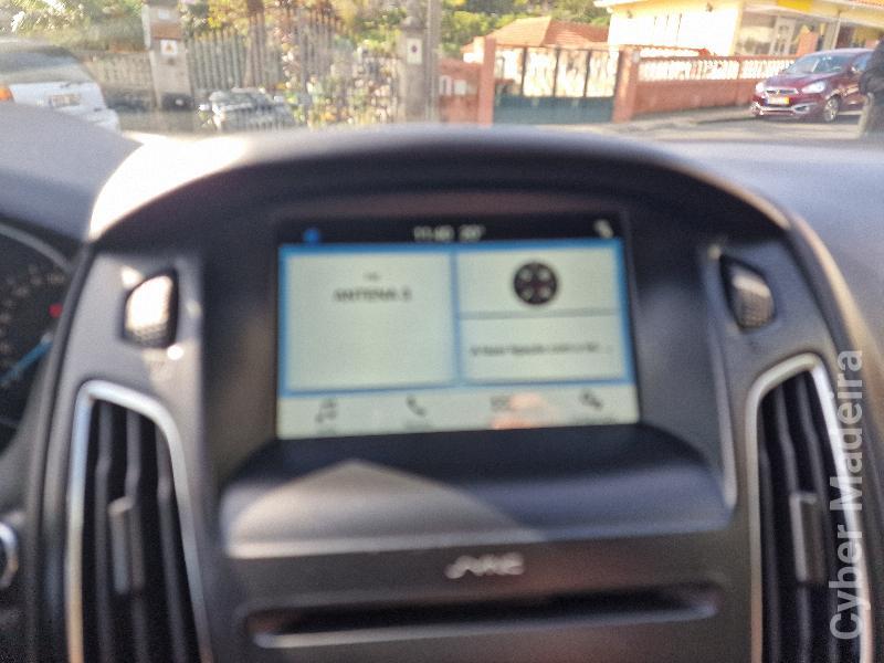 FORD FOCUS SW 1.0 ECOBOOST BUSINESS 125cv Gasolina