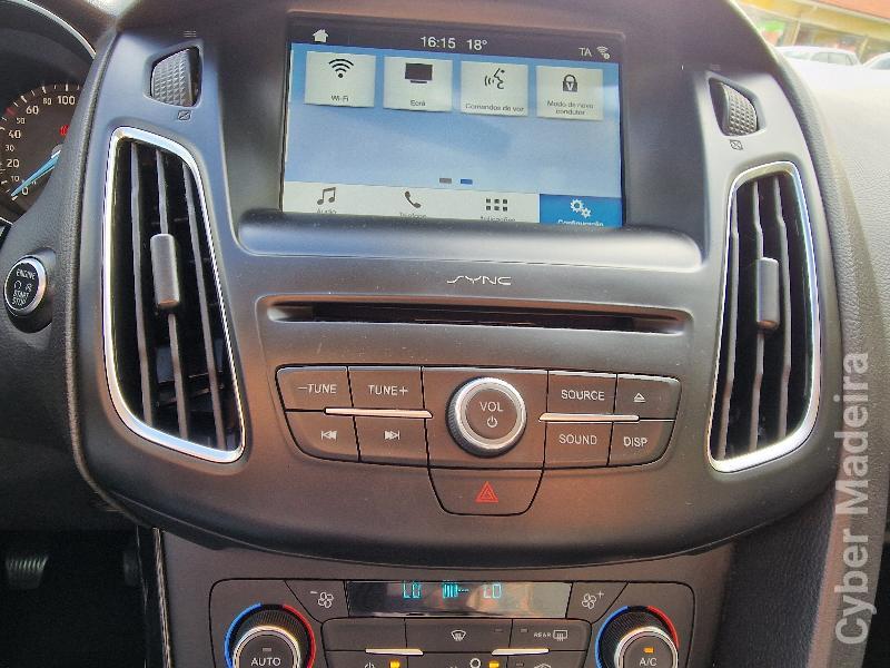 FORD FOCUS SW 1.0 ECOBOOST BUSINESS 125cv Gasolina
