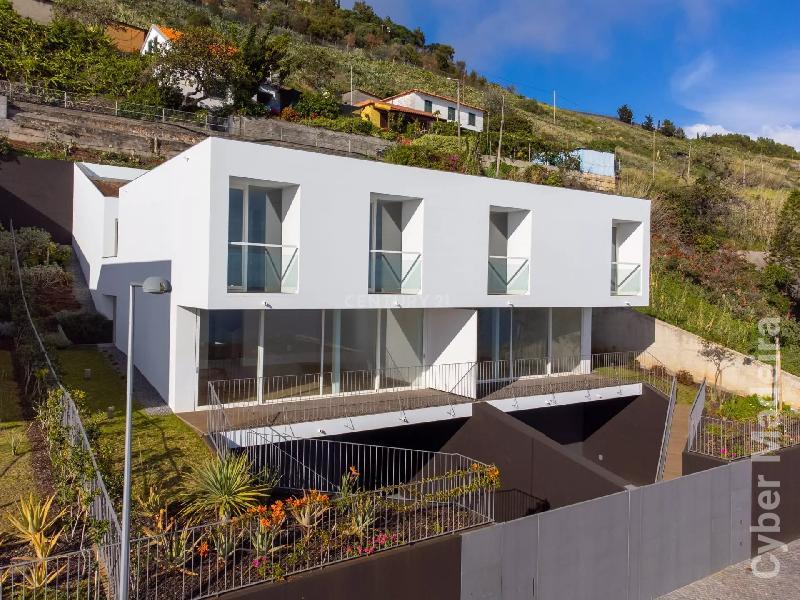Moradia T4 para Venda São Martinho, Ajuda