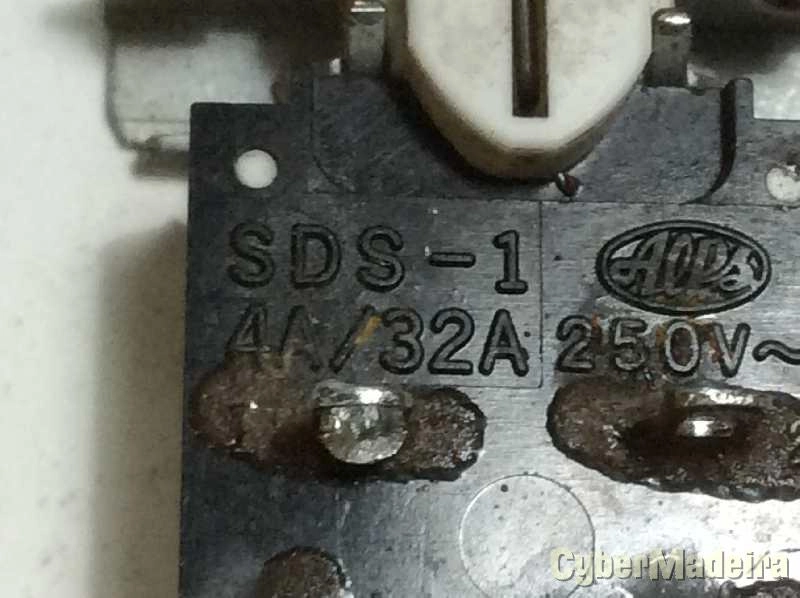 Interruptor bipolar Alps SDS-1  4A 250V