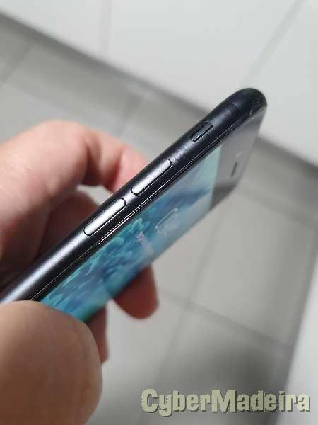 iphone 7 128GB preto mate iphone 7 128GB preto mate 
